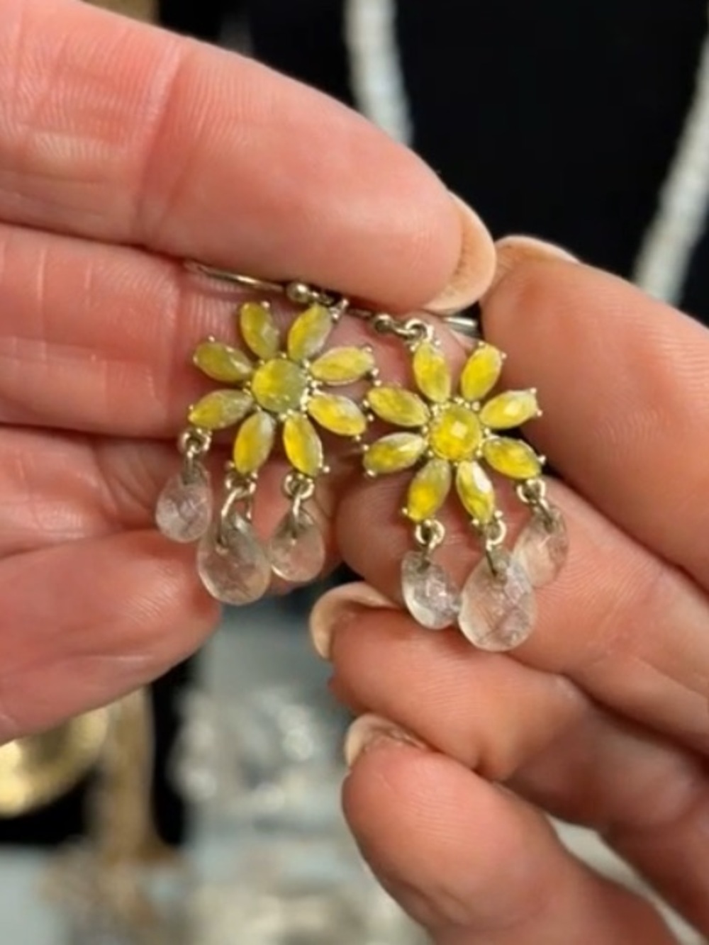 Vintage Liz Claiborne Dangle Earrings